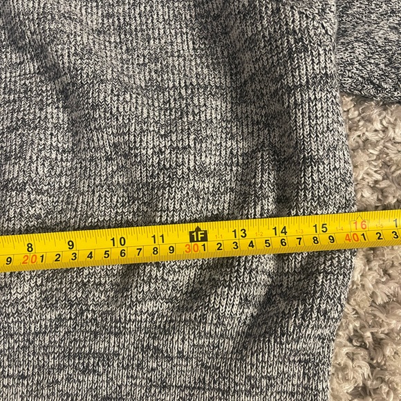 Free People Gray Marled Mock Neck Crop Sweater S - Picture 7 of 8